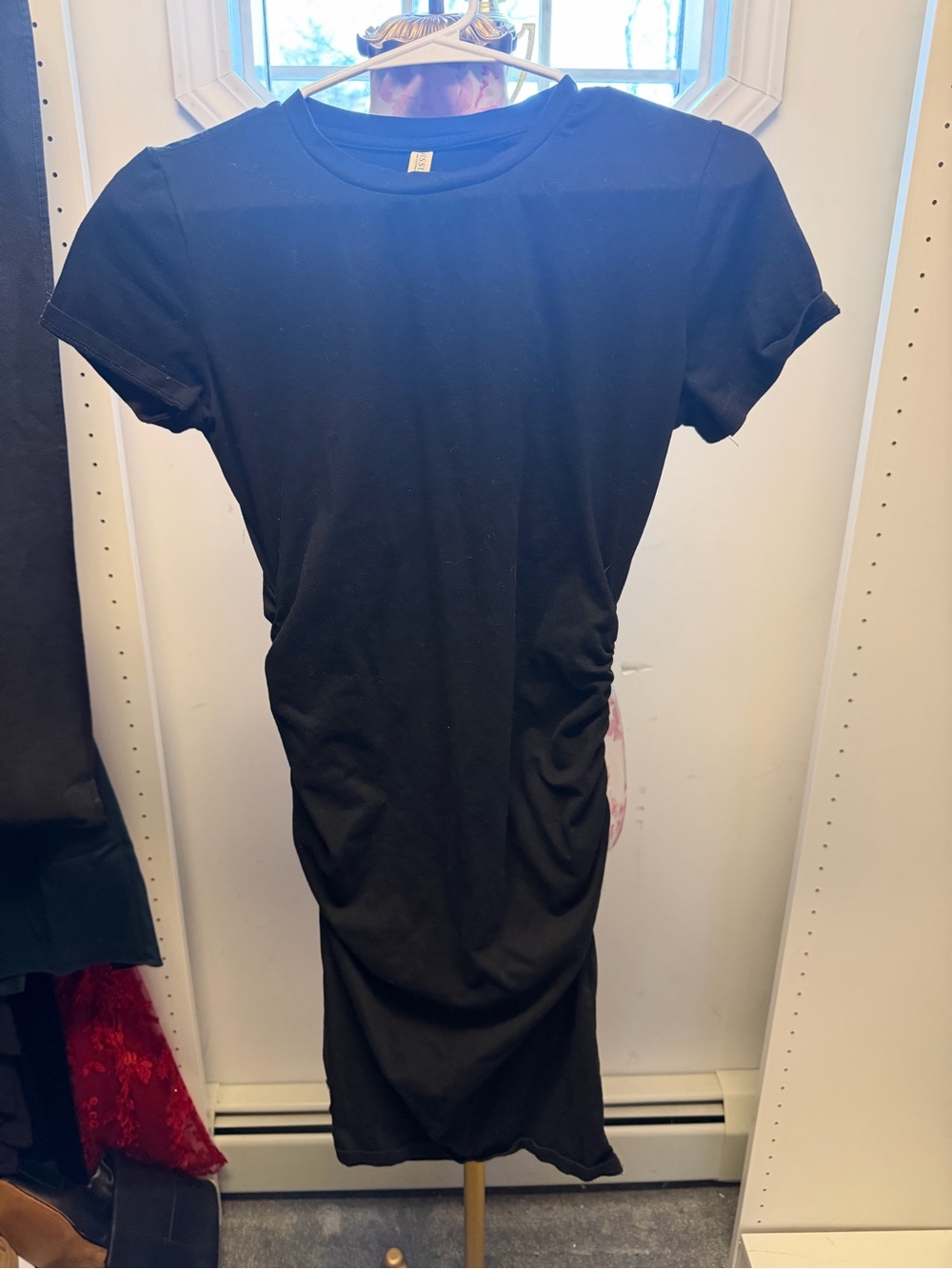 Everyday Black Ruched Midi Dress